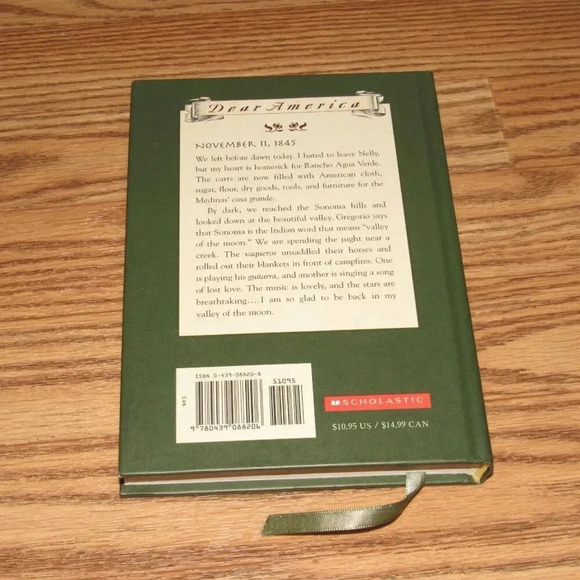 “VALLEY OF THE MOON” The Diary of Maria Rosalia De Milagros~Dear America Book - Picture 2 of 3